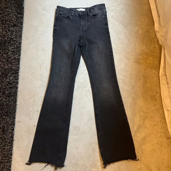 Zara Denim - NWOT Zara Women’s‎ Low Rise Flare Black Denim Jeans Size 4